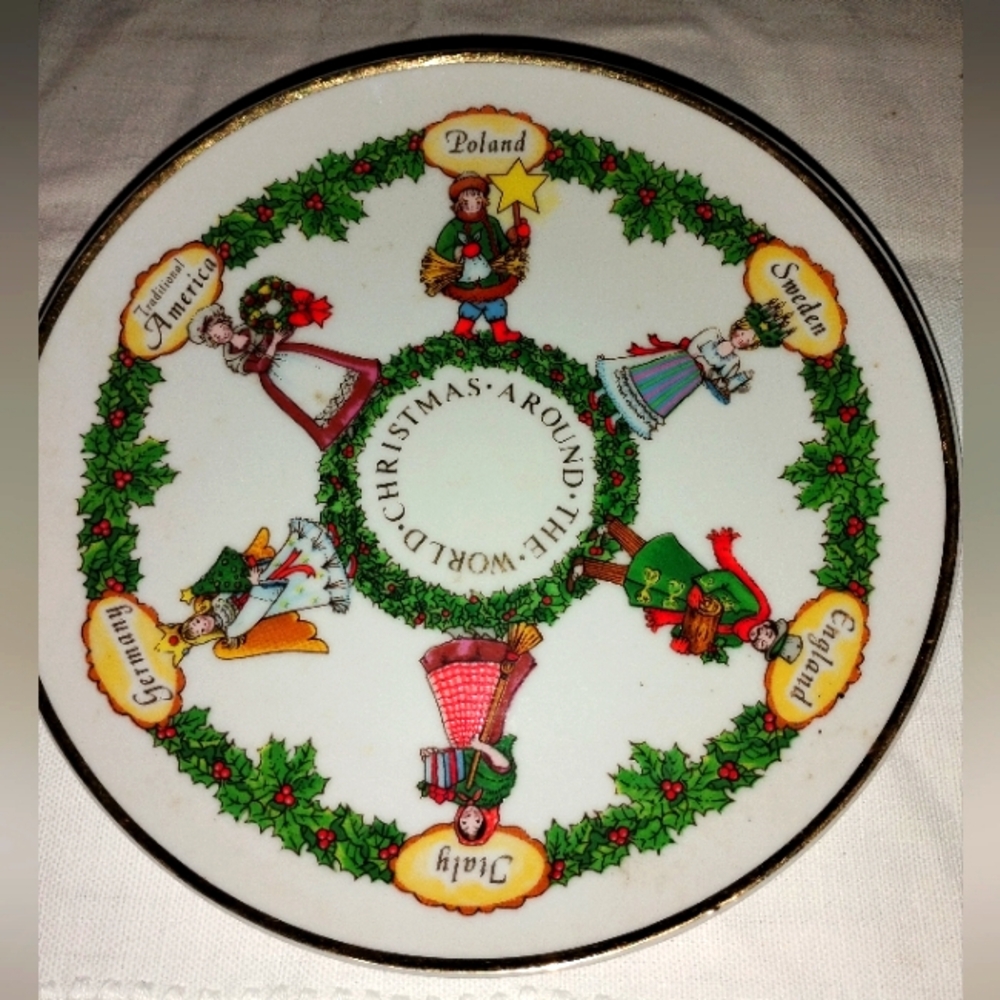 Sears and Roebuck Vintage Christmas around the world plate 1st edition